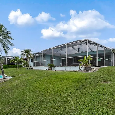 Sun & Smiles Villa Cape Coral Exterior photo